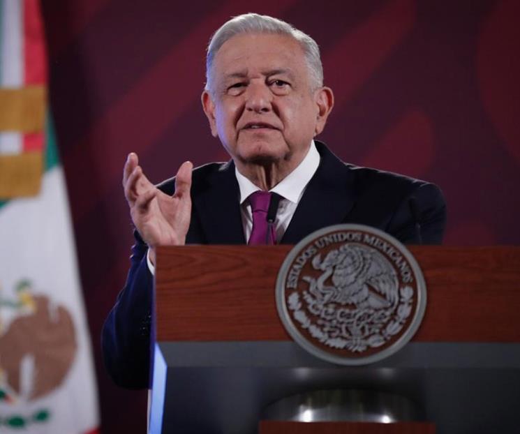 AMLO garantiza libros de texto para siguiente ciclo escolar