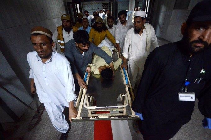 Se atribuye Estado Islámico atentado en Pakistán