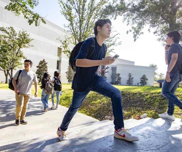 Regresa a la UDEM actividad en las aulas