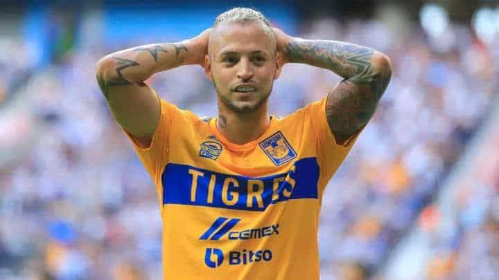 Recibe Tigres oferta del León por Diente López Recibe Tigres oferta del León por Diente López