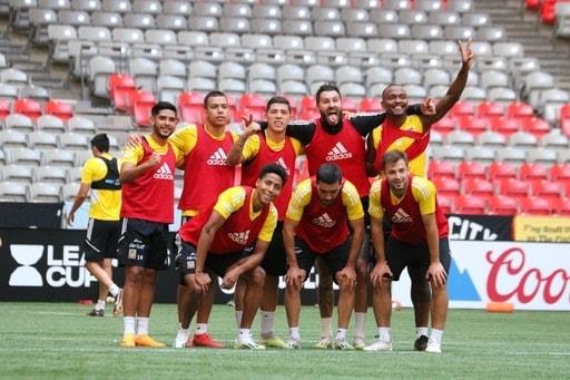 Serían Ozziel y Vigón las novedades en Tigres