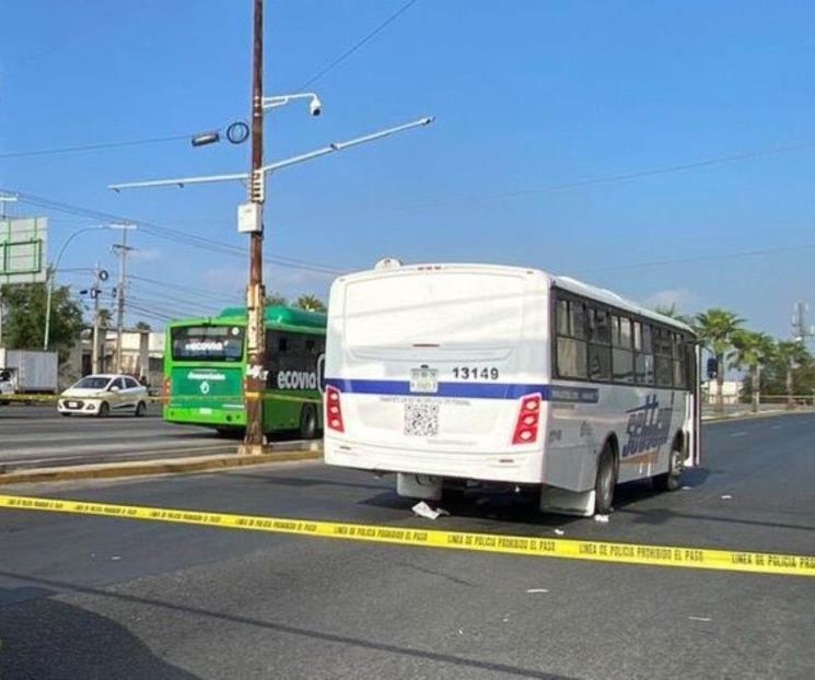 Vendedor ambulante muere arrollado por camión de personal