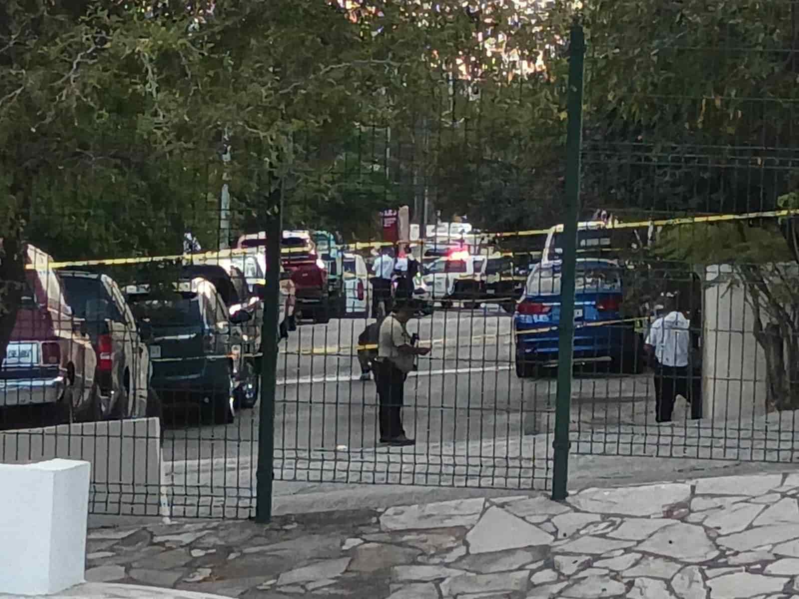 Dos hombres que viajaban a bordo de una motocicleta, protagonizar una persecución policiaca que abarco dos municipios, debido a que portaban varios envoltorios de estupefacientes.