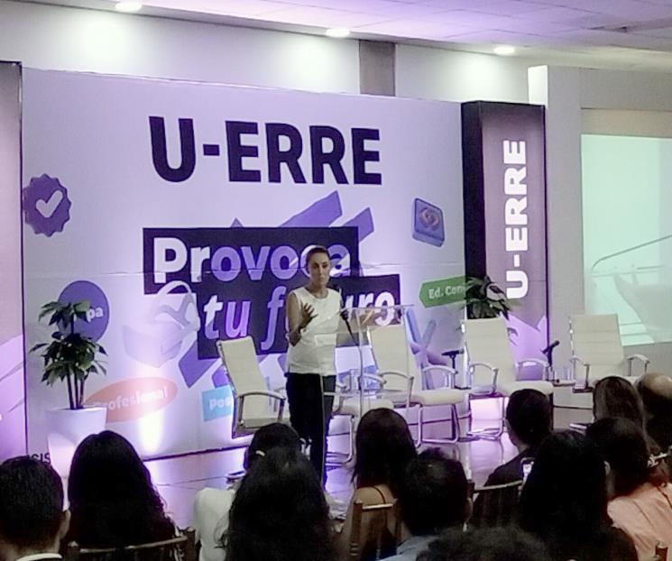 Dialoga Sheinbaum con estudiantes de la UR Dialoga Sheinbaum con estudiantes de la UR