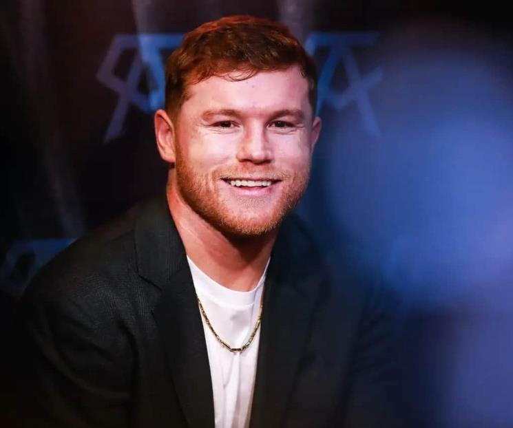 Critican que Canelo Álvarez haya elegido a Charlo como rival