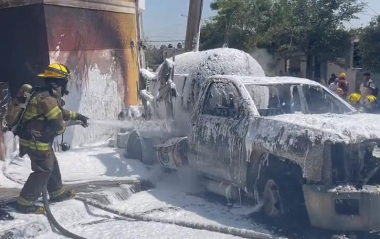 Pipa se incendia y explota en Escobedo