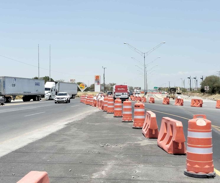 Implementan contraflujos en autopista al aeropuerto