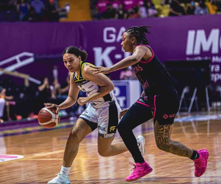 Igualan Adelitas serie ante Fuerza Regia Femenil Igualan Adelitas serie ante Fuerza Regia Femenil