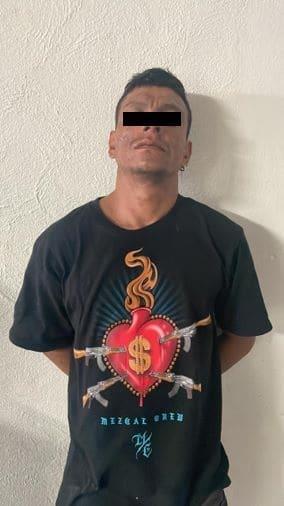Lleva droga y lo detienen