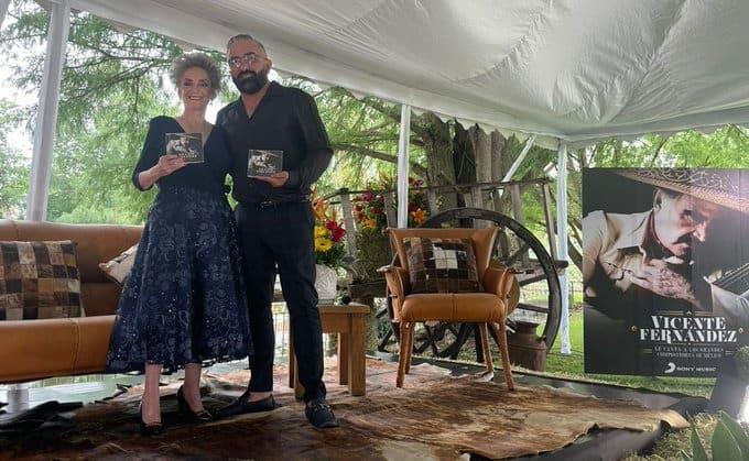 Lanzan nuevo álbum de Vicente Fernández