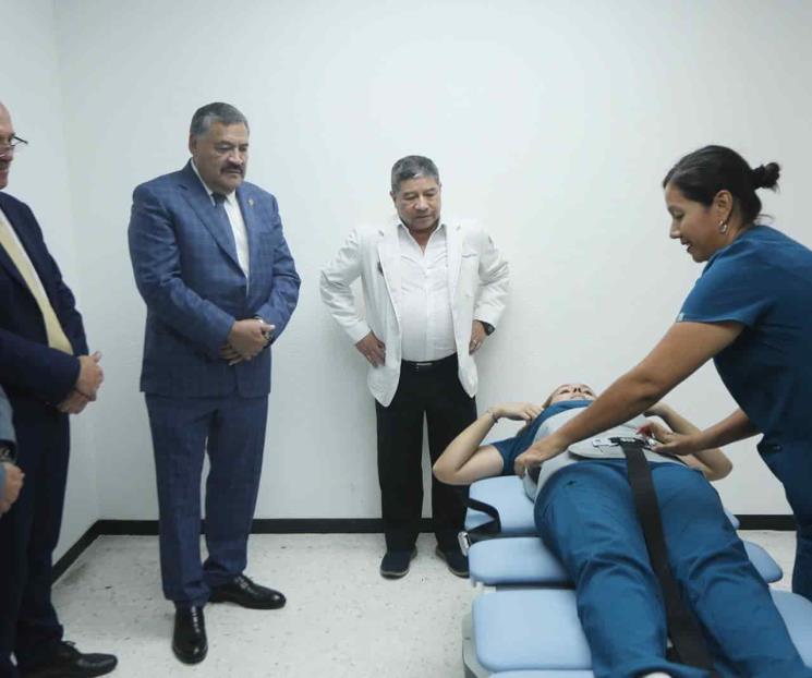 Amplía UANL instalaciones de la Preparatoria Técnica Médica