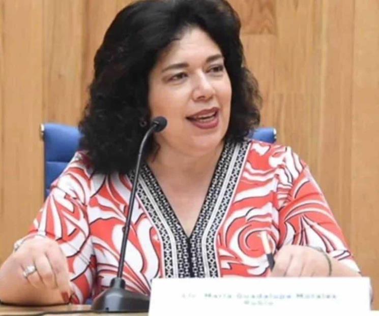Proponen 15 años de cárcel a quien rompa libros de texto
