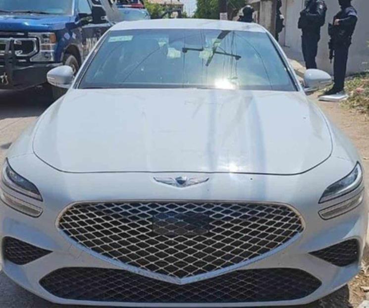Van 9 autos robados en EU recuperados en Sinaloa Van 9 autos robados en EU recuperados en Sinaloa