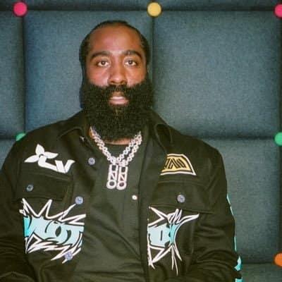 James Harden seguirá en los Sixers de la NBA