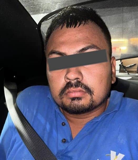 Después de ser denunciado por una mujer a la que presuntamente amenazó y la acosó sexualmente, un hombre fue arrestado por elementos de la Agencia Estatal de Investigaciones en el municipio de Apodaca.