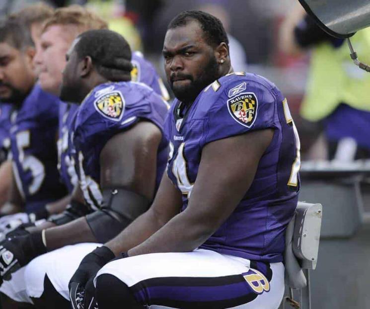 Ex jugador de la NFL demanda a tutores