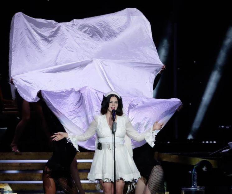 Conquista Lana del Rey al Foro Sol de la CDMX Conquista Lana del Rey al Foro Sol de la CDMX