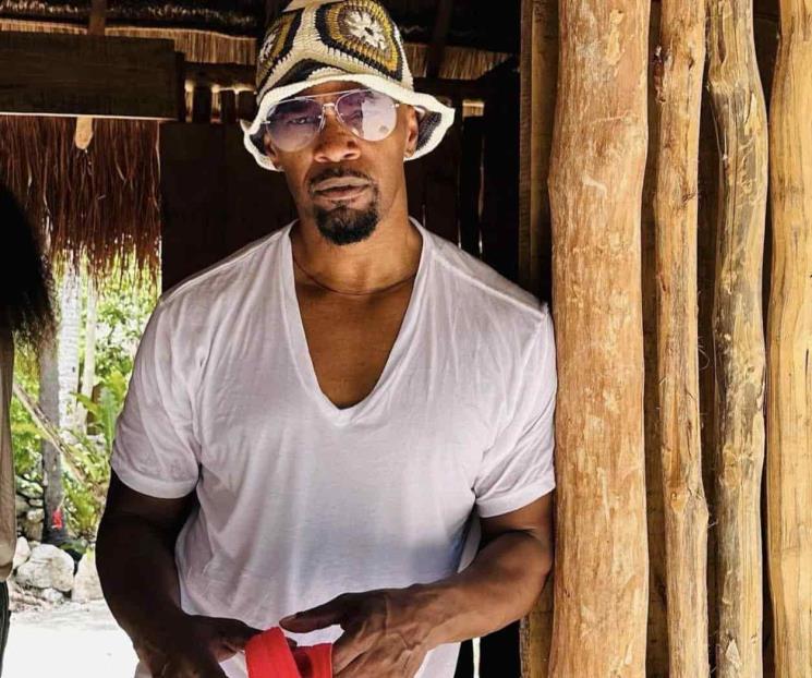 Reaparece Jamie Foxx de vacaciones en Tulum