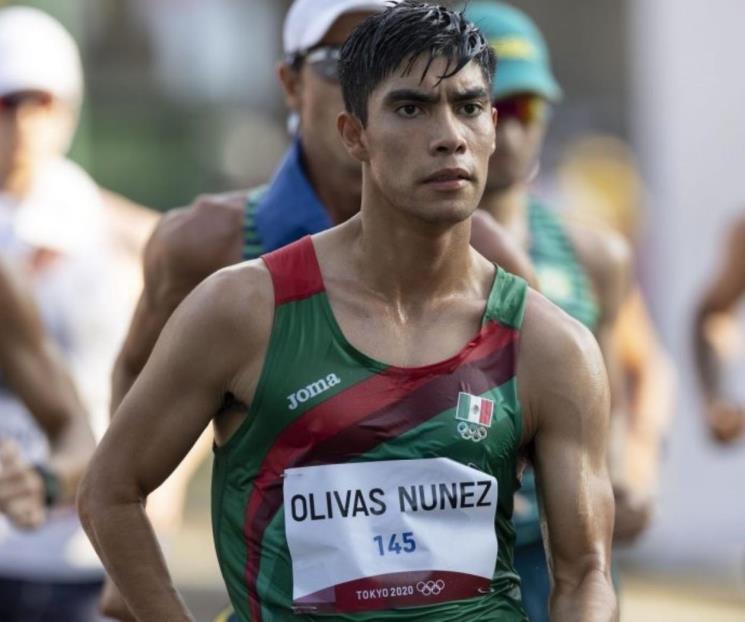 Da mexicano plaza olímpica en prueba de Marcha