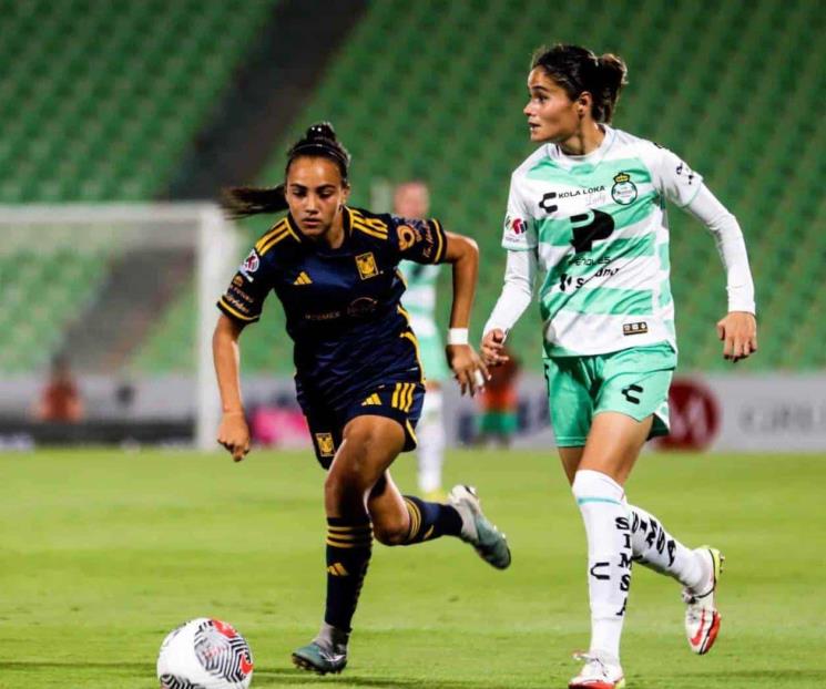 Golea Tigres Femenil a Santos