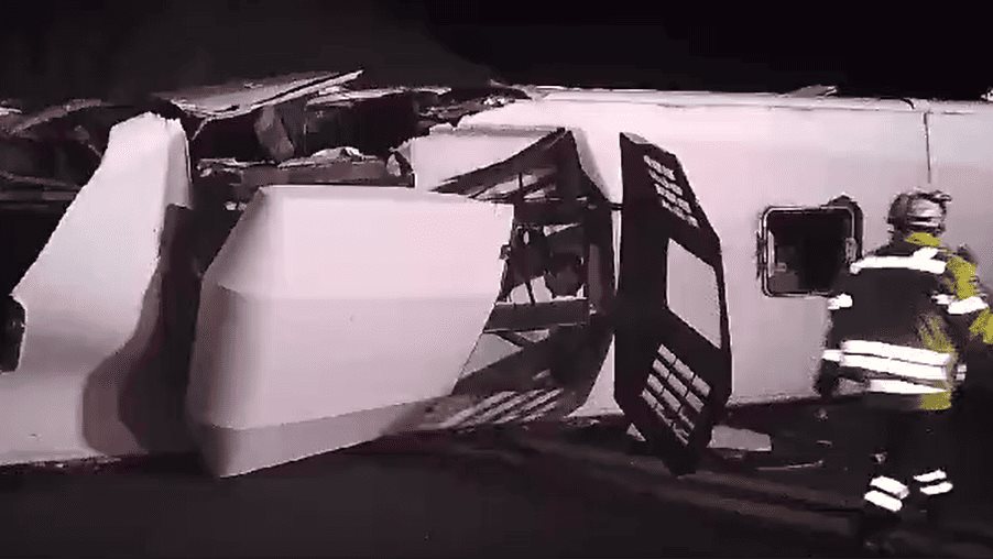 Accidente en Cuacnopalan-Oaxaca deja 16 muertos