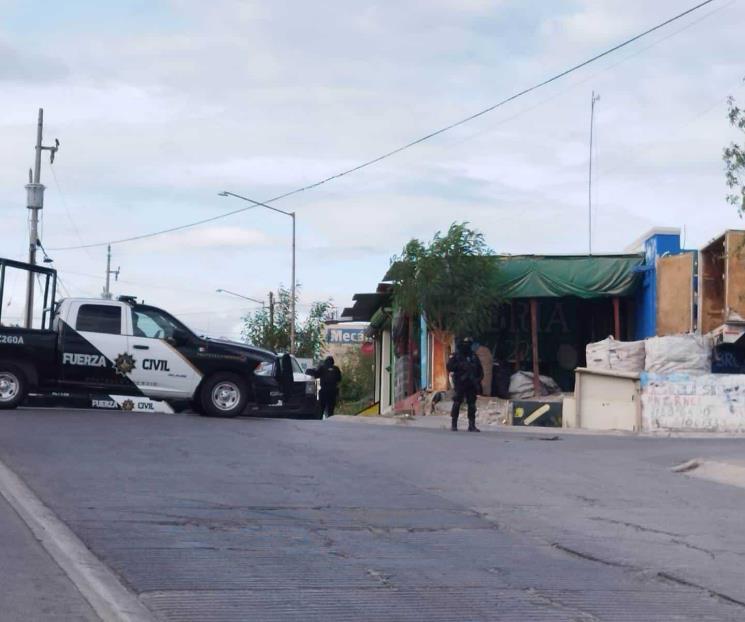 Atacan a balazos a padre e hijo