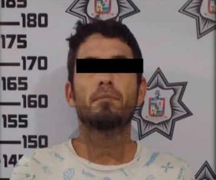 Detienen a soldador en camioneta robada Detienen a soldador en camioneta robada