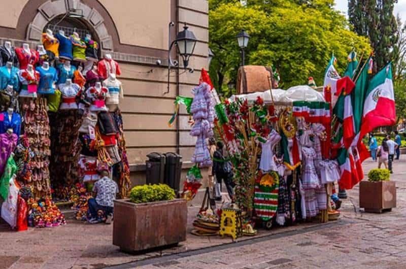 Algunos gobiernos permiten la informalidad: Concanaco