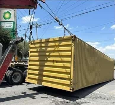 Se salvan de morir aplastadas