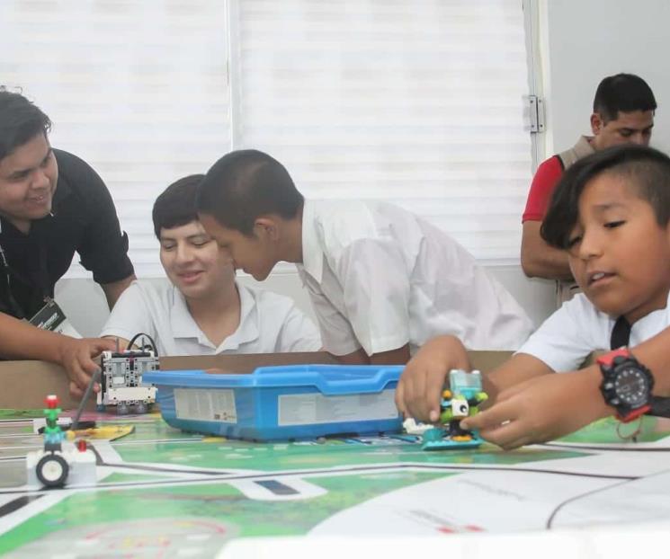 Tiene Apodaca escuela de robótica Tiene Apodaca escuela de robótica