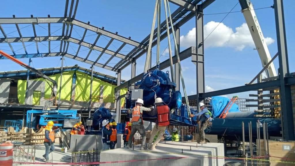 Llega a NL equipo de bombeo de Acueducto Cuchillo II