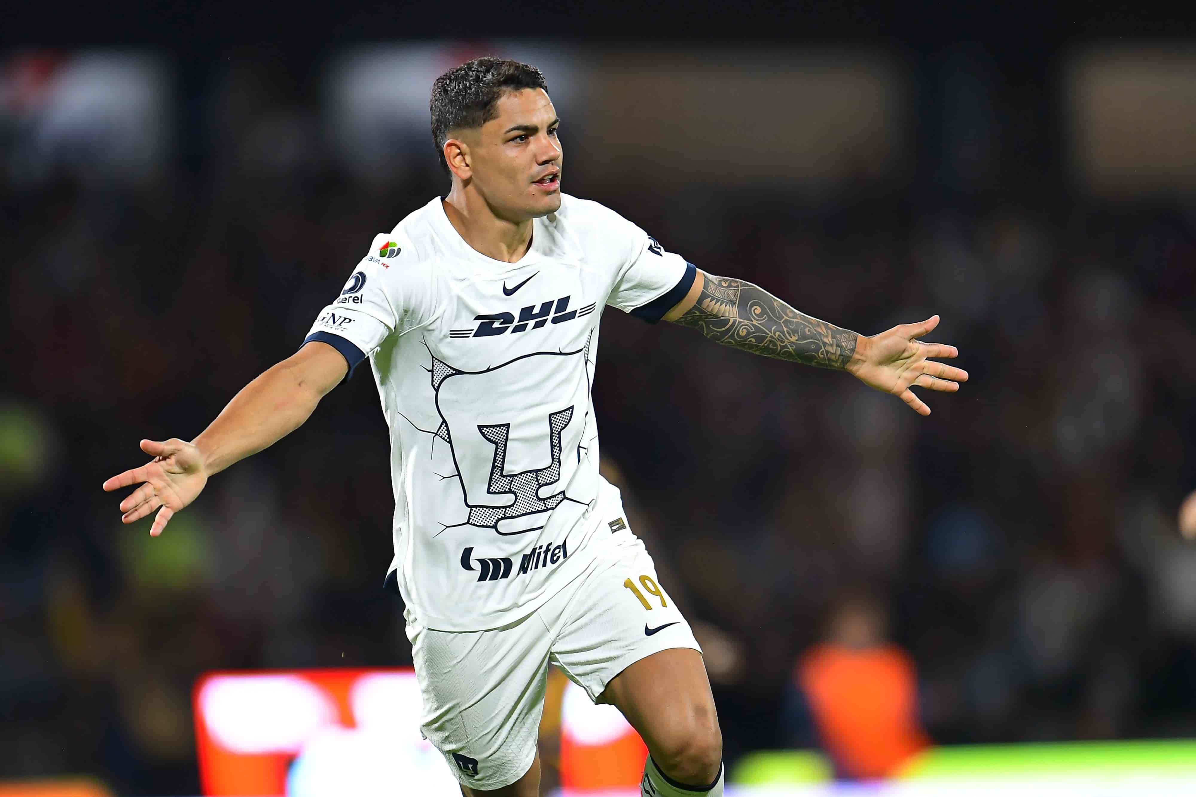 Gabriel Fernández hace el 1-0.