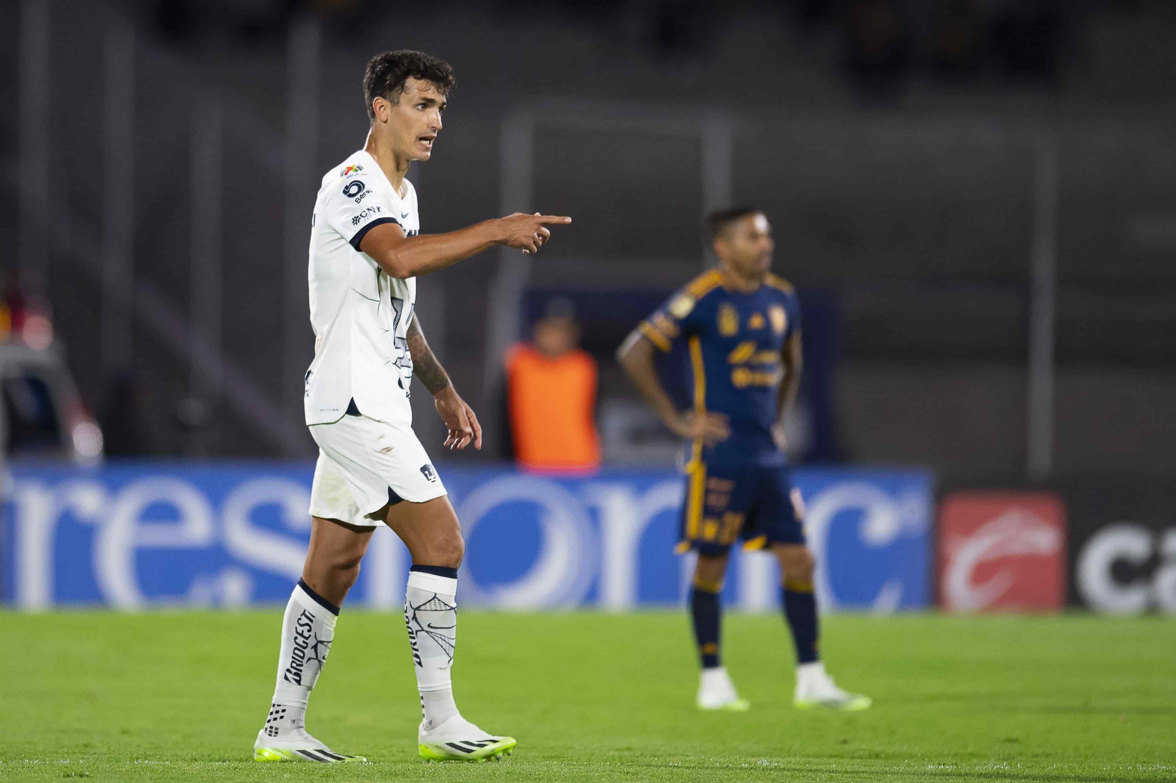 Juan Ignacio Dinenno hace el 2-0.