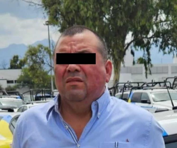 Agrede a policías; lo detienen Agrede a policías; lo detienen
