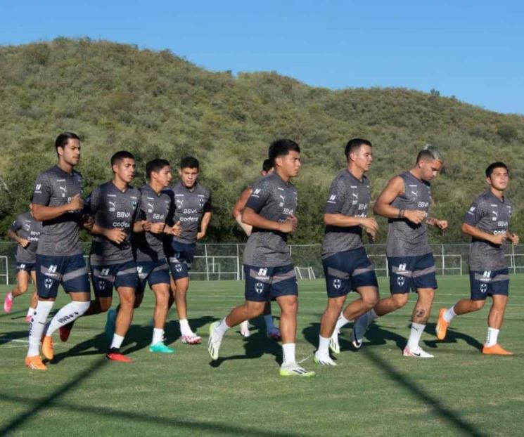 Héctor Moreno es baja y no jugará contra Toluca