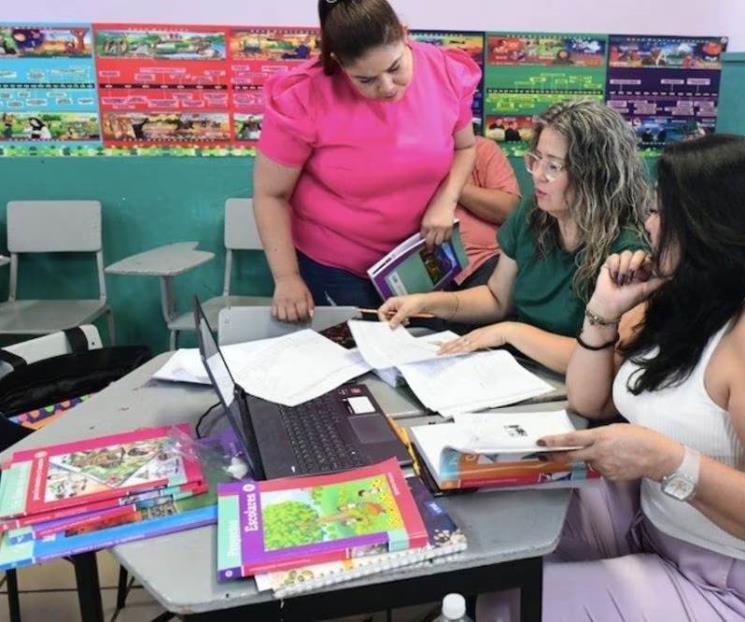 No hay razón para frenar los libros: Esteban Villegas No hay razón para frenar los libros: Esteban Villegas