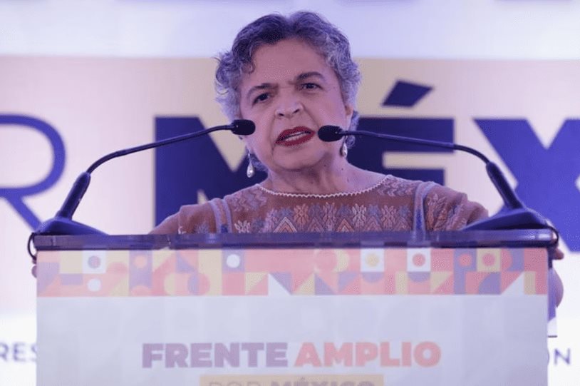 No declina Beatriz Paredes; espera encuestas No declina Beatriz Paredes; espera encuestas