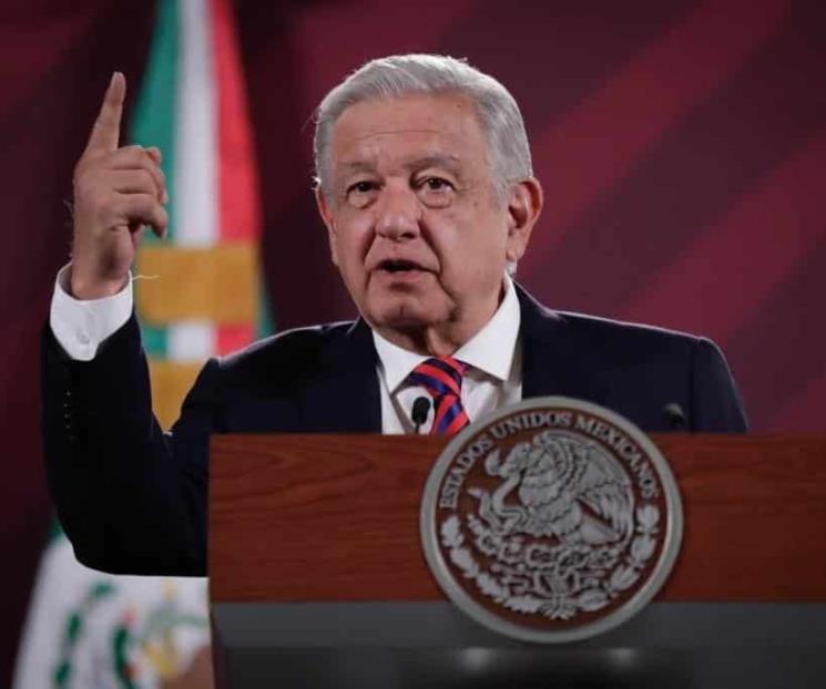 AMLO anuncia que Yahritza y su Esencia estará en show patrio AMLO anuncia que Yahritza y su Esencia estará en show patrio