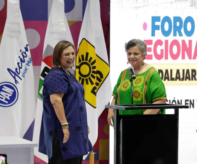 Gálvez reprueba presiones para bajar a la mala a Paredes Gálvez reprueba presiones para bajar a la mala a Paredes