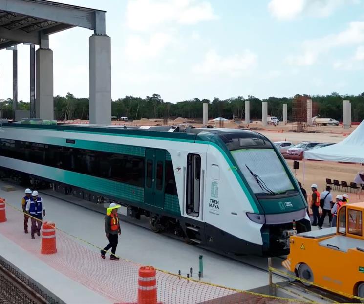 AMLO celebra entrega del Tren Maya AMLO celebra entrega del Tren Maya