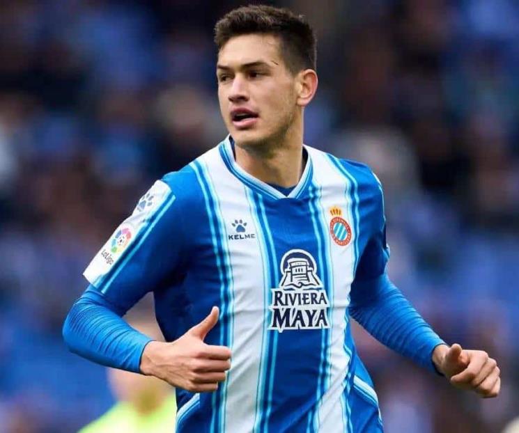 César Montes ficharía por el Almería