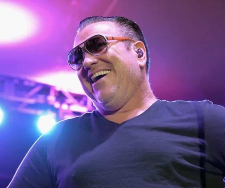 Cantante de Smash Mouth estaría en su lecho de muerte