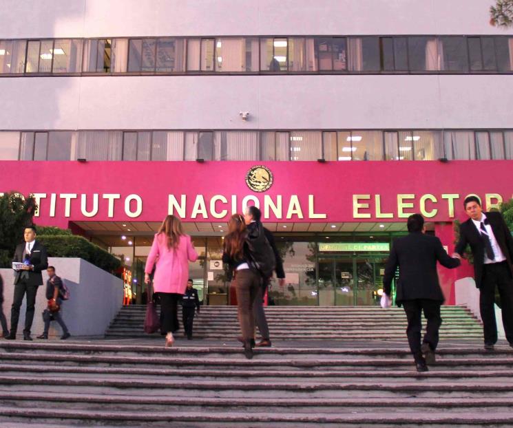 Recibe INE 506 quejas por campañas anticipadas