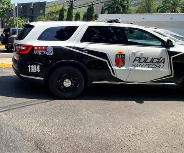 Registran detonaciones en San Pedro; cierran vialidades Registran detonaciones en San Pedro; cierran vialidades