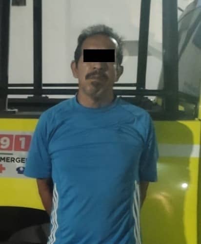 Tras ser acusado de abusar sexualmente de un menor de seis años de edad, un hombre fue detenido por oficiales de la Policía de Monterrey, la noche del domingo en el Fraccionamiento Bernardo Reyes.
