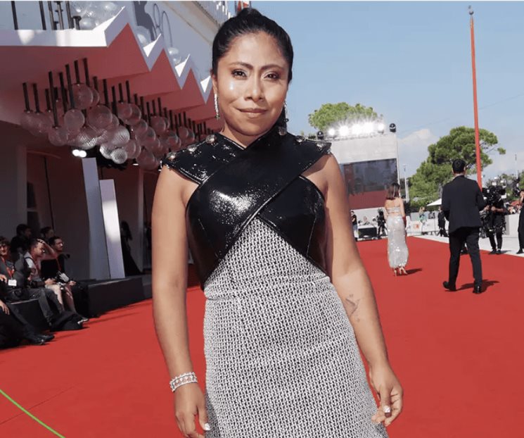 Yalitza y su vestido de 95 mil pesos ¿Por qué es tan caro?