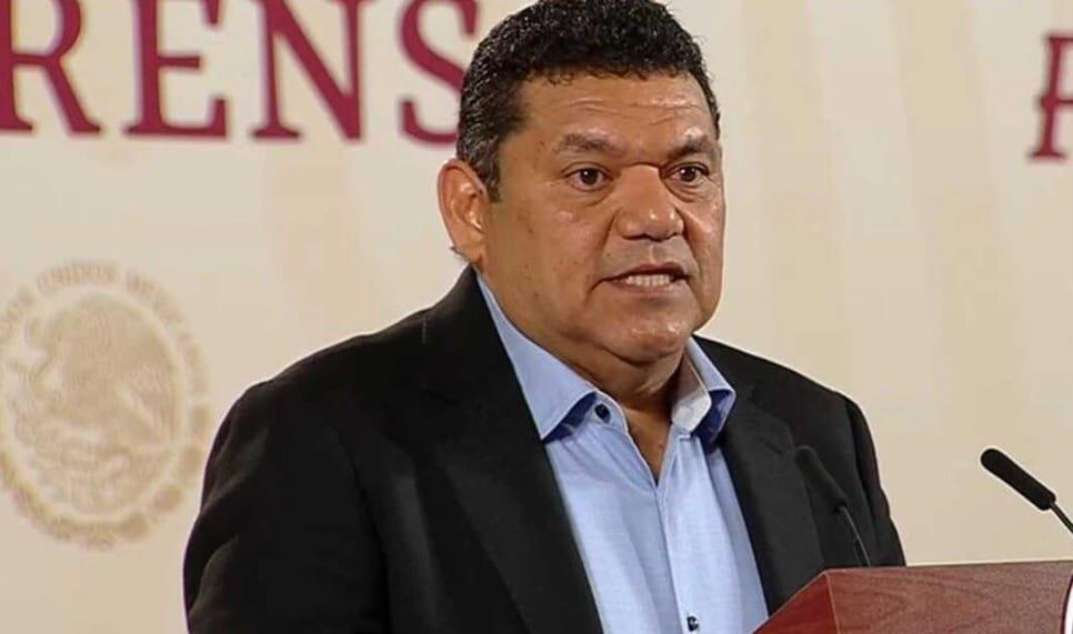 AMLO anuncia que Javier May se va de Fonatur