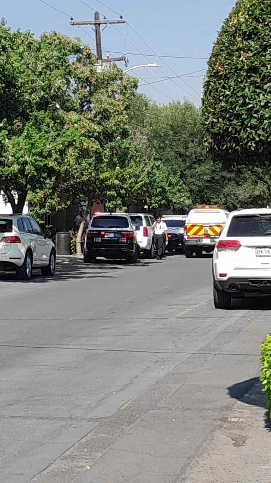 El cuerpo de un hombre sin vida fue hallado en el interior de su domicilio, agentes ministeriales investigan los hechos en San Pedro.
