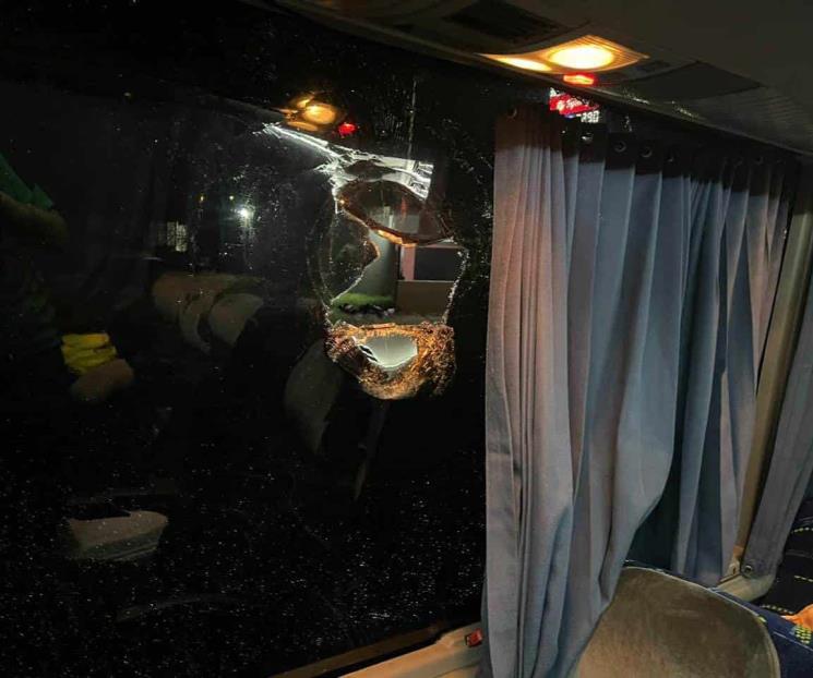 Agreden a aficionados Rayados en Guadalajara