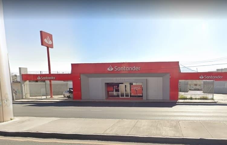 Les roban más de 200 mil pesos al salir de banco